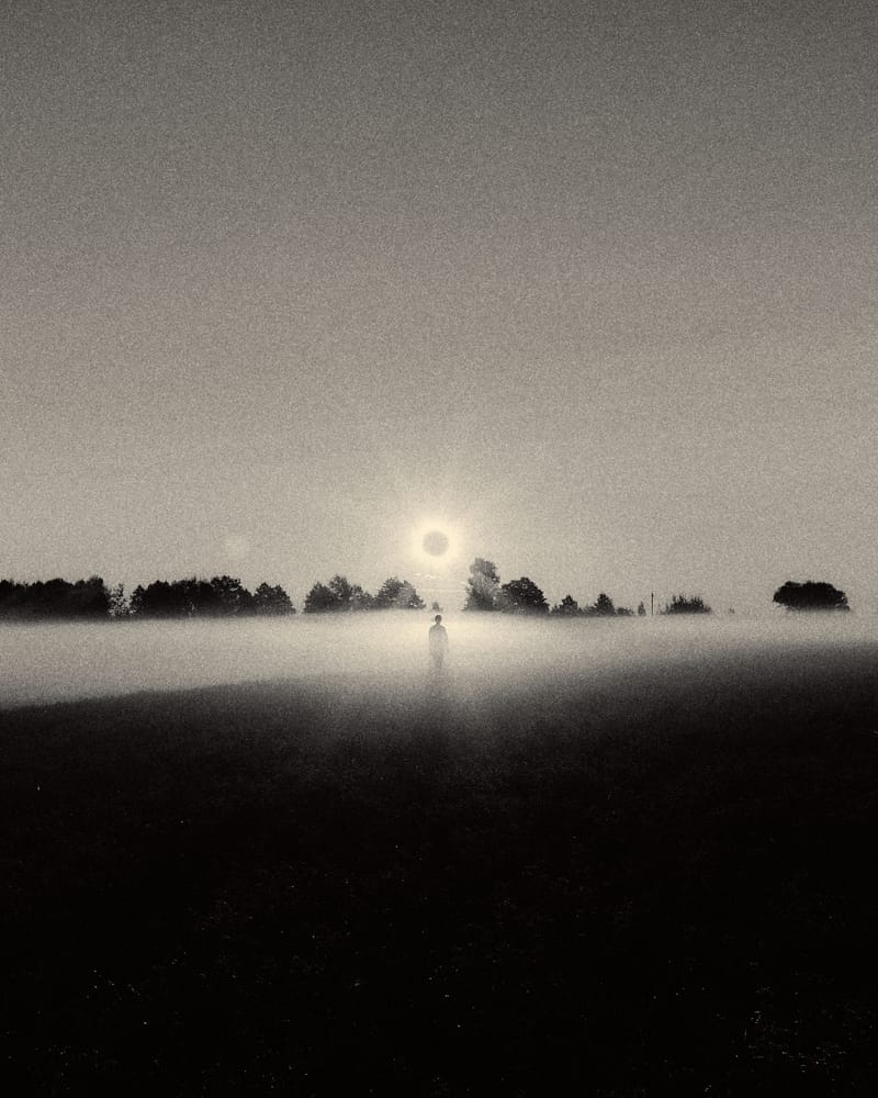 Aleksandr Babarikin wrapped nil abstract photography through the lens feature