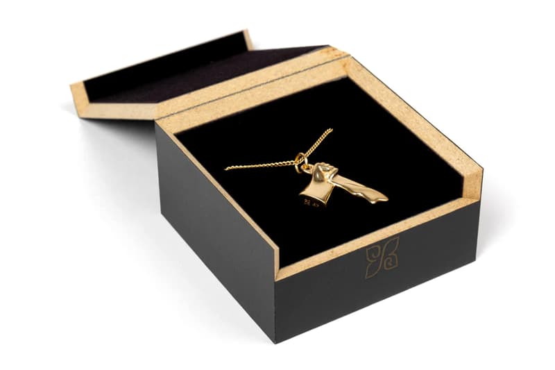 Cleon Peterson LIVE TO KILL, KILL TO LIVE Pendant