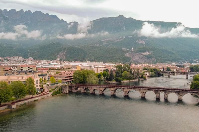 Mona Lisa Background Allegedly Detected Ann Pizzorusso